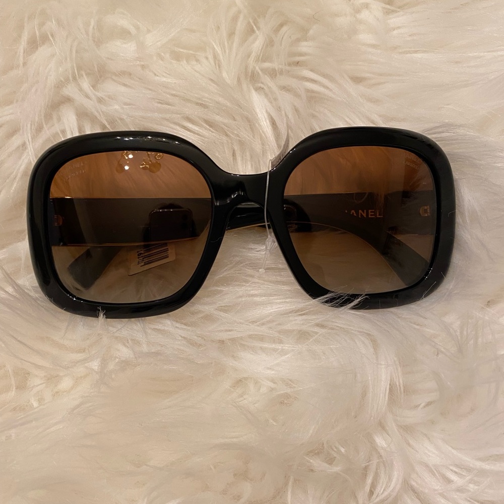 Brand new authentic Chanel sunglasses
